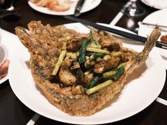 黑松露多宝鱼-杭州西子湖四季酒店·金沙厅