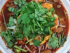 -楚郭君襄阳牛杂面(长寿路店)