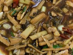 雪菜肉丝小笋-翠茗农庄土菜馆(天目湖店)