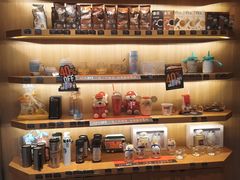 零售区-星巴克(北京广渠门名敦道店)