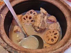 -霄汉牛三鲜湖北砂锅菜(万松园2店)