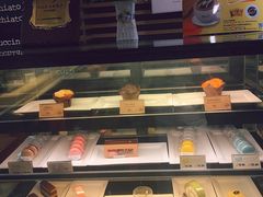 面包甜点陈列柜-麦当劳(西单明珠店)