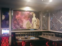 -范特西FANTASY量贩式KTV(民主广场店)