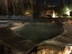 -芭东小镇温泉
