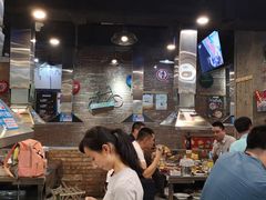 大堂-马路牙子烧烤音乐酒馆(望京店)
