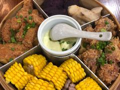 -黄桷树曹家私房菜(江与城店)