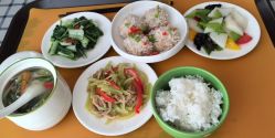 -月之旅·尊 高端月子会所(科馨别墅一店)