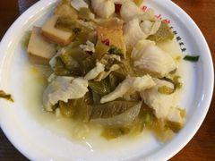 -周鱼小馆石锅酸菜鱼(活力汇店)