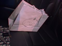 -PRADA普拉达(国金中心店)