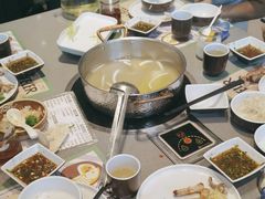 -椰小鸡·琼州糟粕醋·火锅(美兰缤纷城店)