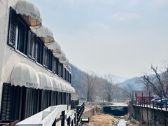 -泰莲庭·溪畔餐厅(雁栖湖店)