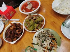 -雨田饭店(华兴东街店)