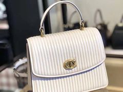 -COACH蔻驰(银泰店)