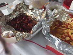 -扒虾小妹儿麻辣海鲜(宏图街店)