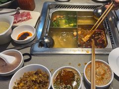 -海底捞火锅(杭州滨江九宜城店)
