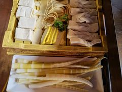 -滇釜火锅·能喝汤的火锅(车公庄店)