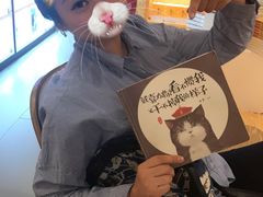 -新华里咖啡书吧(新华书店小寨店)