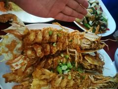 -班赞海鲜市场胖阿姨加工点