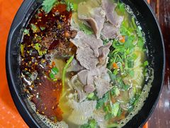 酱香牛肉米线-一品飘香米线(一中总店)