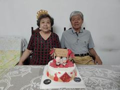 -勒甜LO CHO·私人订制低糖代糖纯动物奶油生日蛋糕(新开路店)