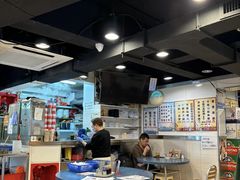 -荣发茶餐厅(龙琛路店)