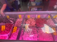 -周良天山牛杂城(天山路总店)