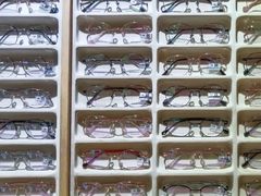 -镜客眼镜(浦江欢乐颂店)