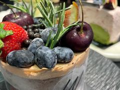 车厘子开心果-W COLLECTIVE  DESSERT SHOP