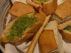 餐前面包-莲西餐