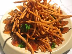 馓子拌皮蛋-巴厘龙虾·榜首油焖大虾(旗舰店·万松园)