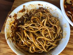 素椒杂酱面-吴记怪味面(牛王庙店)
