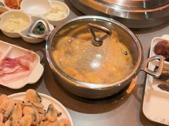 -黑金·寻焰自助百汇·烤肉·火锅(中街店)