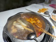 -佰人王串串香火锅(洋珠巷店)