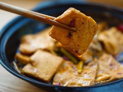 -同济大学本部学苑饮食广场