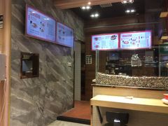 -牛吃草牛肉面(翠柏路店)