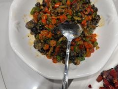 -三湘四水正宗湘菜(君峰路店)