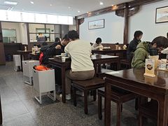 -蟹上黄·蟹黄面·江南糖水(人民广场店)