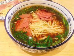 -镇南锅盖面馆(解放路店)