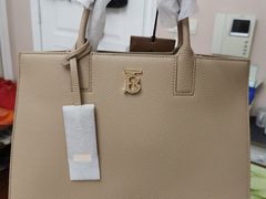 -BURBERRY(上海港汇恒隆广场店)