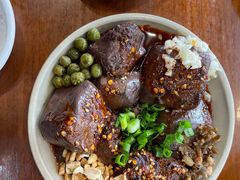 -谢老五跷脚牛肉·非遗传承店