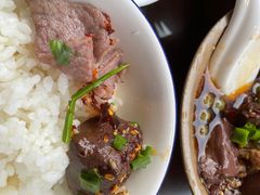 -谢老五跷脚牛肉·非遗传承店