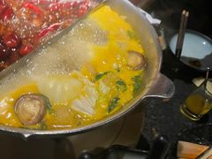 -湊湊火锅·茶憩(新中关购物中心店)
