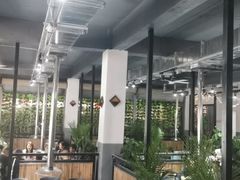 大堂-胡四哥特色火盆烧烤(总店)