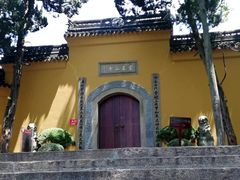 -灵岩山风景区