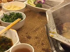 -山城年华老火锅(玉林店)