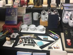 -阅西安新华书店(翠华南路店)