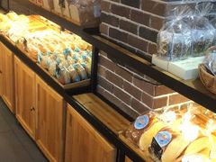 面包甜点陈列柜-九月生活(新市街店)