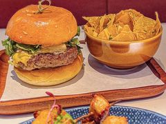 -阿妮叶李(光谷世界城店)