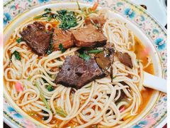 -金杨拉面王小吃面馆·牛三宝面·红烧牛肉粉
