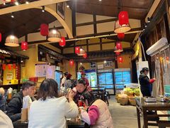 -富正毅三下锅·湘西韵味(天门山索道店)